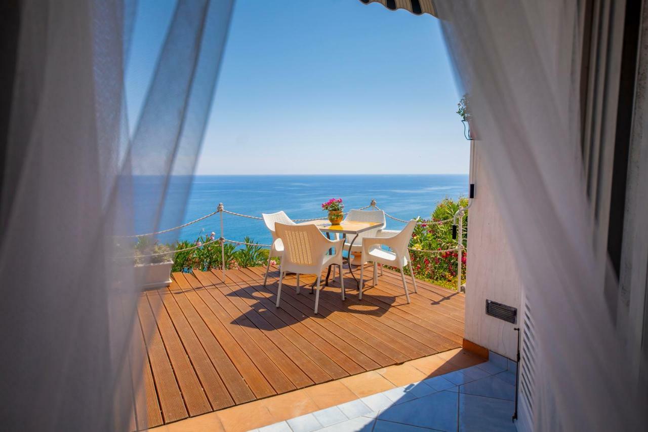 The Sound Of The Sea Cefalu Exterior photo