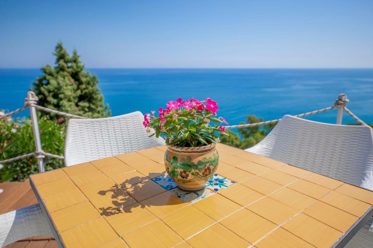 The Sound Of The Sea Cefalu Exterior photo